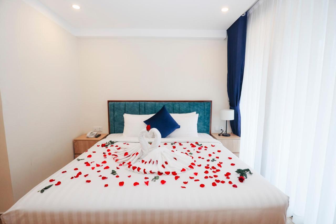 Sandals Flora Hotel ดาลัด ภายนอก รูปภาพ