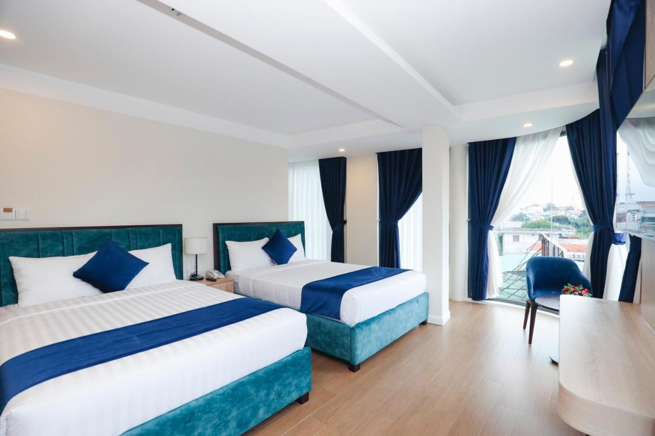 Sandals Flora Hotel ดาลัด ภายนอก รูปภาพ