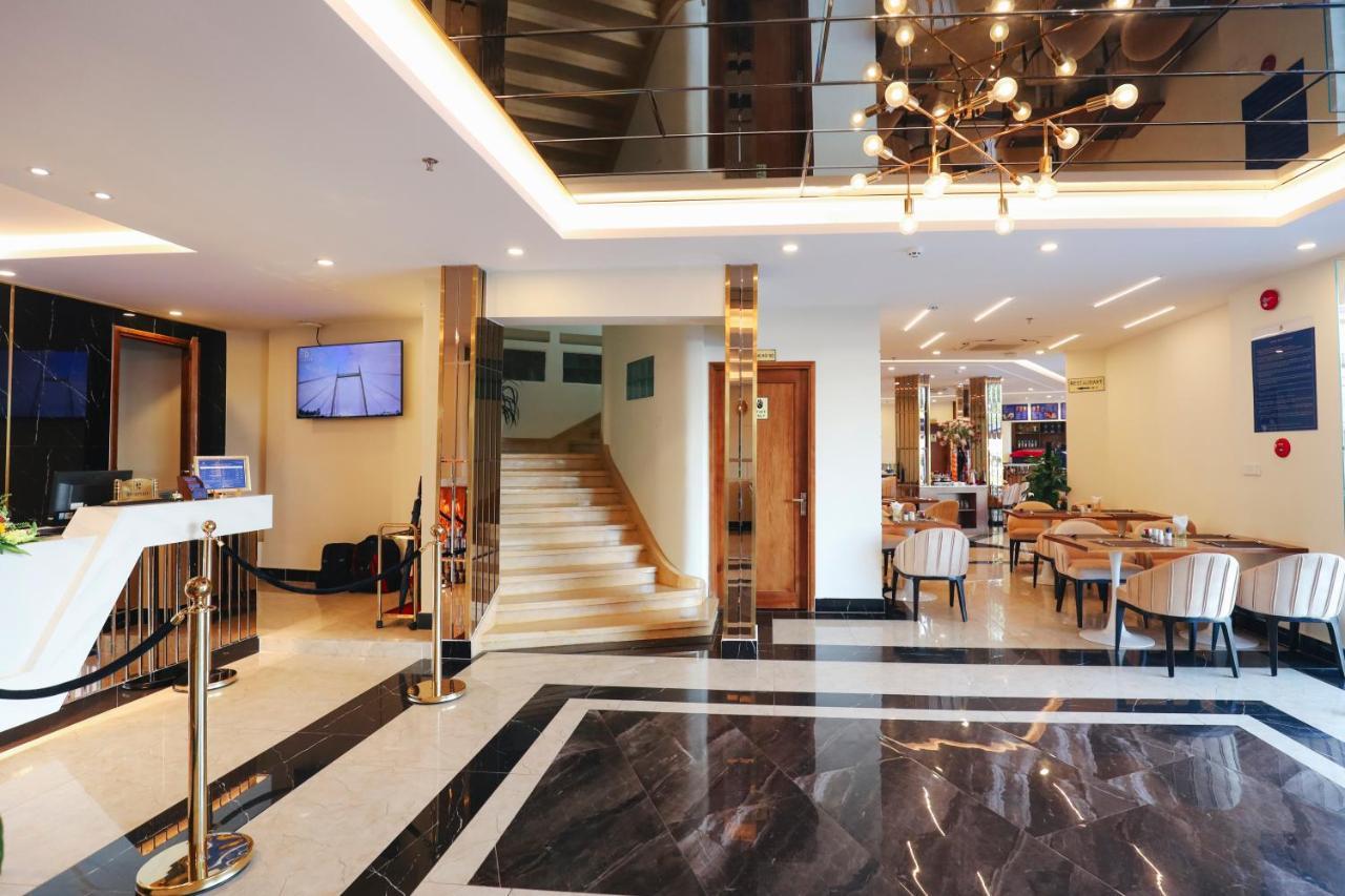 Sandals Flora Hotel ดาลัด ภายนอก รูปภาพ