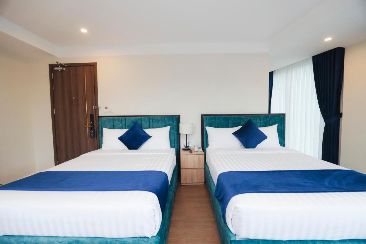 Sandals Flora Hotel ดาลัด ภายนอก รูปภาพ