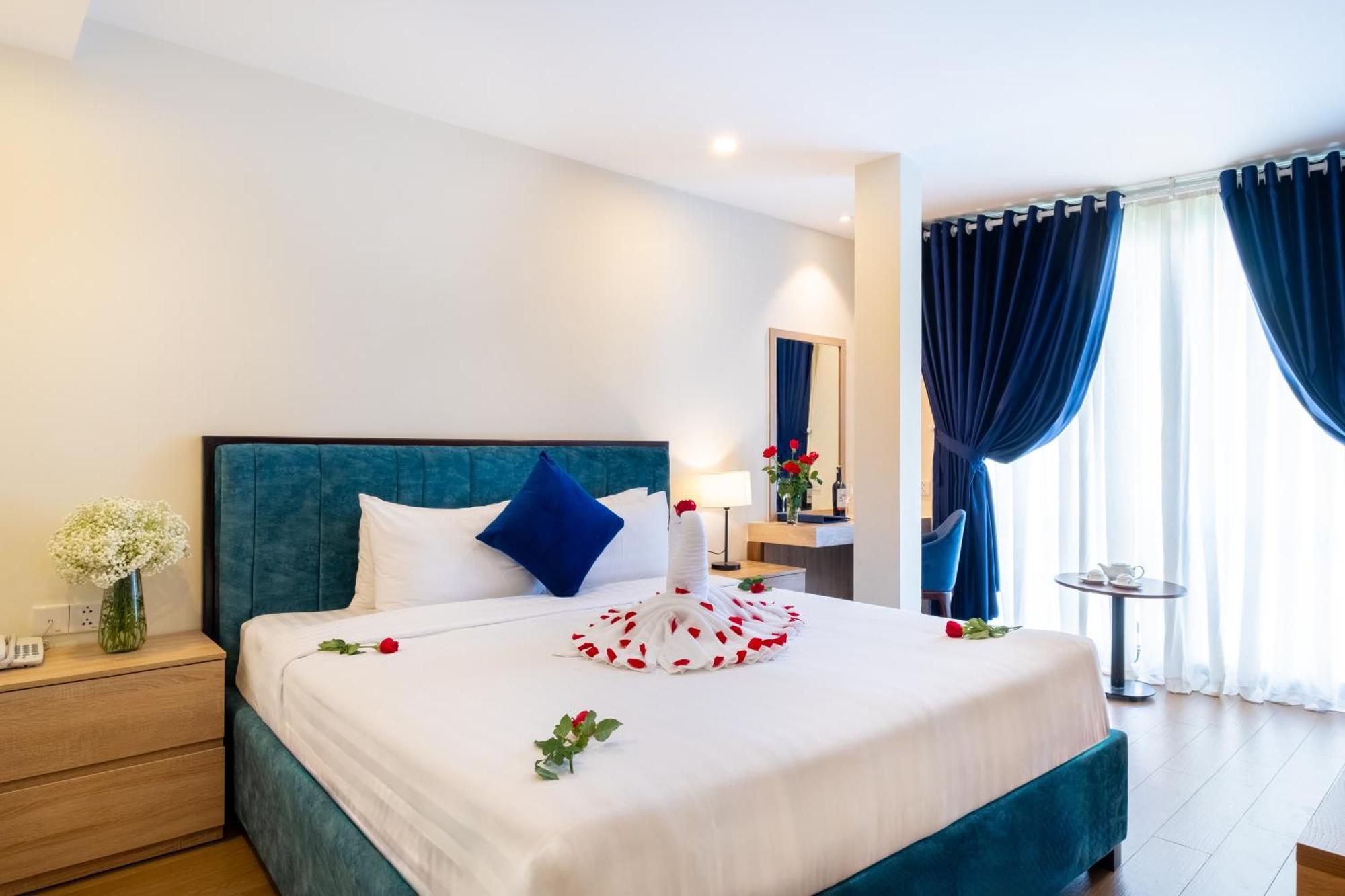 Sandals Flora Hotel ดาลัด ภายนอก รูปภาพ